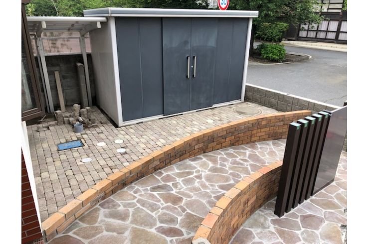 玄関廻り及び駐車場外構工事10 群馬にある当工務店のブログを掲載しています